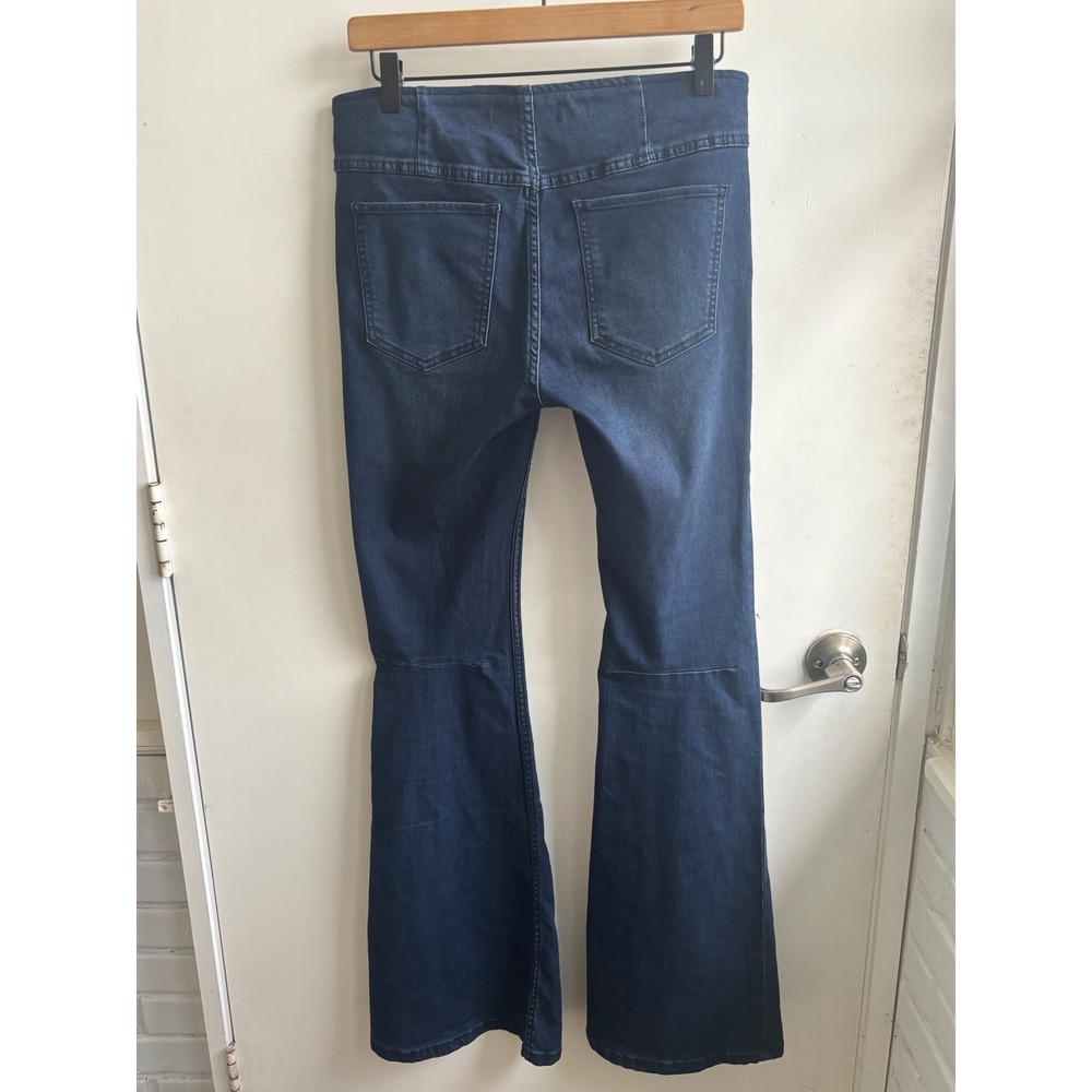 Free People Penny Pull On Flare Jeans size 28 boho retro hippie Festival - Picture 3 of 8